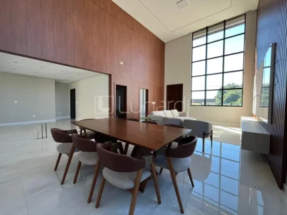 Casa com 3 Suítes - Miniatura - Lunardi Imóveis