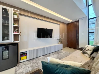 Casa com 3 Dormitórios - Miniatura - Lunardi Imóveis