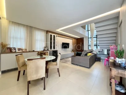 Casa com 3 Dormitórios - Miniatura - Lunardi Imóveis