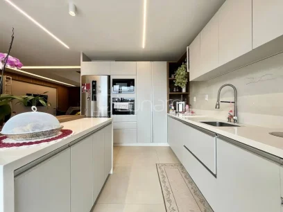 Casa com 3 Dormitórios - Miniatura - Lunardi Imóveis