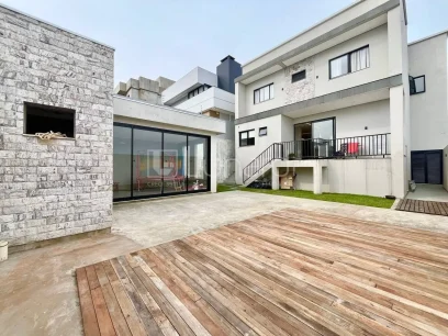 Casa com 3 Dormitórios - Miniatura - Lunardi Imóveis