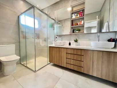 Casa com 3 Dormitórios - Miniatura - Lunardi Imóveis