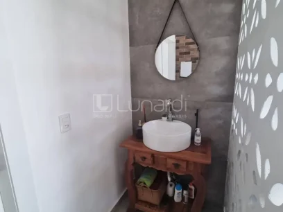 Casa com 3 Dormitórios - Miniatura - Lunardi Imóveis