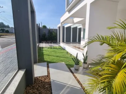 Casa com 3 Dormitórios - Miniatura - Lunardi Imóveis