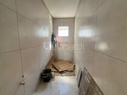 Casa com 2 Dormitórios - Miniatura - Lunardi Imóveis