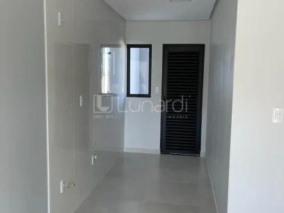 Casa com 2 Dormitórios - Miniatura - Lunardi Imóveis