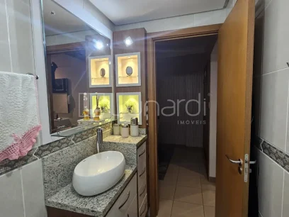 Casa com 2 Dormitórios - Miniatura - Lunardi Imóveis