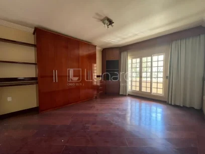 Casa com 4 Dormitórios - Miniatura - Lunardi Imóveis