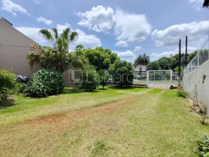 Casa com 3 Dormitórios - Miniatura - Lunardi Imóveis