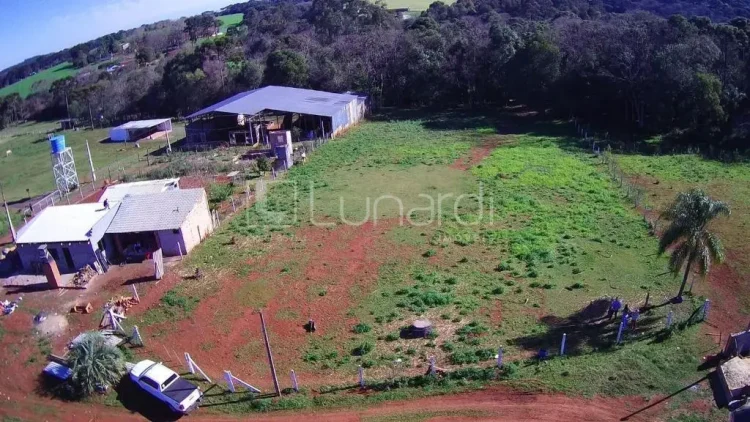 Área - Lunardi Imóveis