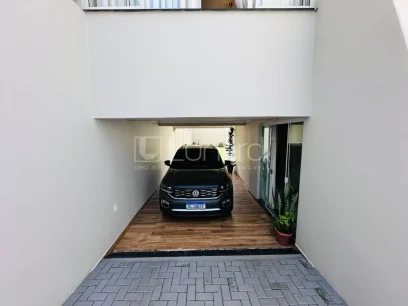 Casa com 3 Dormitórios - Miniatura - Lunardi Imóveis