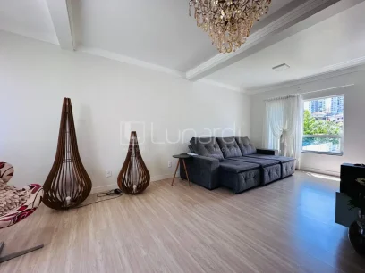 Casa com 3 Dormitórios - Miniatura - Lunardi Imóveis