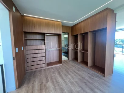 Casa em Condomínio com 3 Dormitórios - Miniatura - Lunardi Imóveis