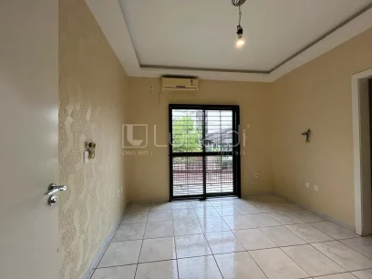 Casa com 3 Dormitórios - Miniatura - Lunardi Imóveis