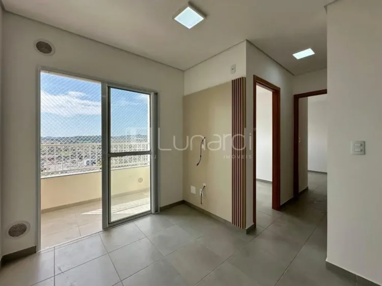 Apartamento com 2 Dormitórios - Lunardi Imóveis