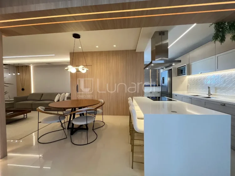 Apartamento com 2 Dormitórios - Lunardi Imóveis