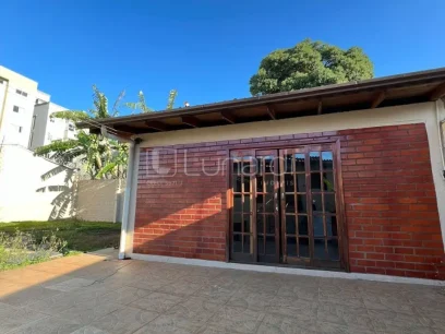 Casa com 4 Dormitórios - Miniatura - Lunardi Imóveis