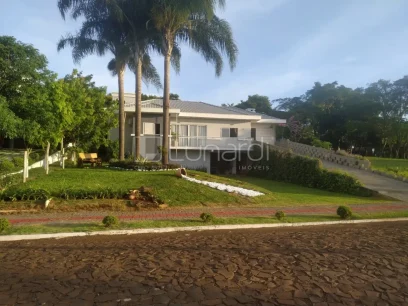 Casa com 3 Dormitórios - Lunardi Imóveis