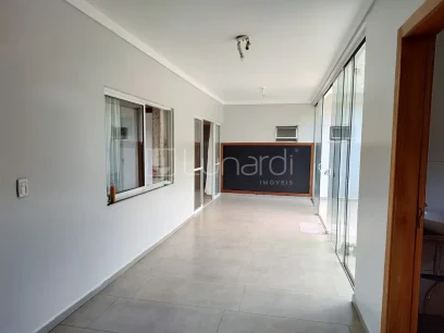 Casa com 3 Dormitórios - Miniatura - Lunardi Imóveis