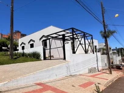 Casa com 2 Dormitórios - Miniatura - Lunardi Imóveis