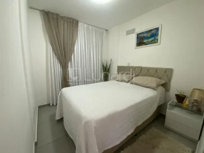 Apartamento com 2 Dormitórios - Lunardi Imóveis