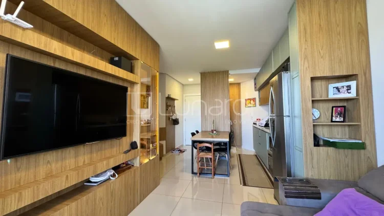 Apartamento com 2 Dormitórios - Lunardi Imóveis