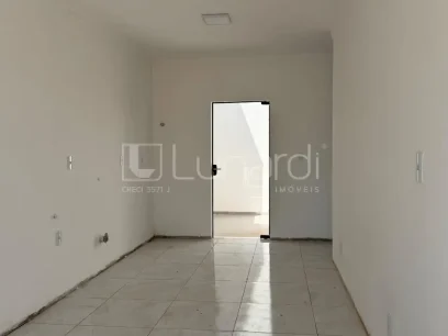 Casa com 2 Dormitórios - Miniatura - Lunardi Imóveis