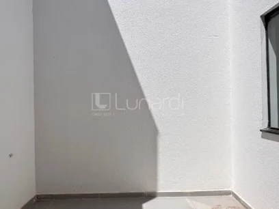 Casa com 2 Dormitórios - Miniatura - Lunardi Imóveis