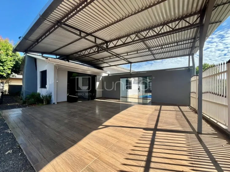 Casa com 3 Dormitórios - Lunardi Imóveis