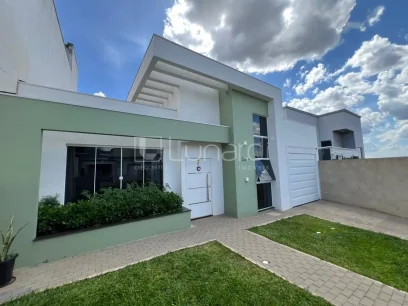 Casa com 2 Dormitórios - Lunardi Imóveis