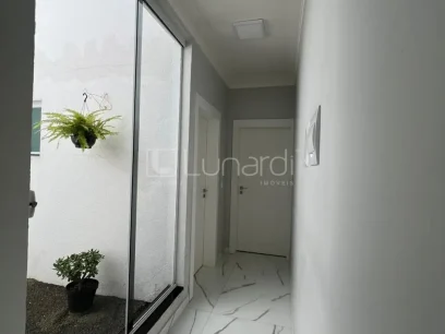 Casa com 2 Dormitórios - Miniatura - Lunardi Imóveis