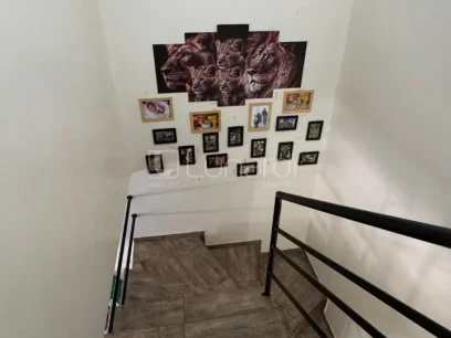 Sobrado com 3 Dormitórios - Miniatura - Lunardi Imóveis