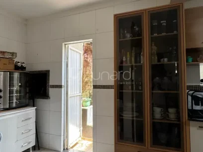 Sobrado com 3 Dormitórios - Miniatura - Lunardi Imóveis