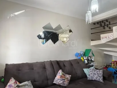 Sobrado com 3 Dormitórios - Miniatura - Lunardi Imóveis