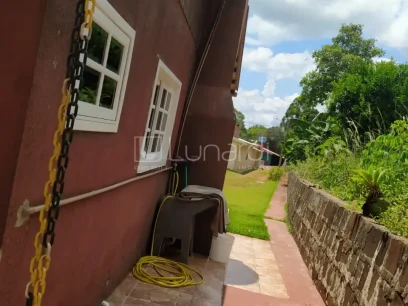 Casa com 3 Dormitórios - Miniatura - Lunardi Imóveis