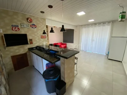 Casa com 2 Dormitórios - Miniatura - Lunardi Imóveis