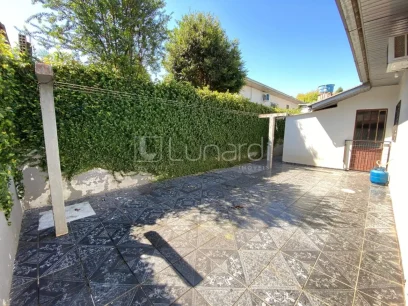 Casa com 2 Dormitórios - Miniatura - Lunardi Imóveis