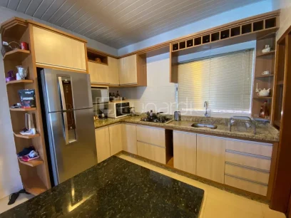 Casa com 2 Dormitórios - Miniatura - Lunardi Imóveis