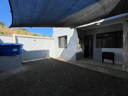 Casa com 2 Dormitórios - Miniatura - Lunardi Imóveis