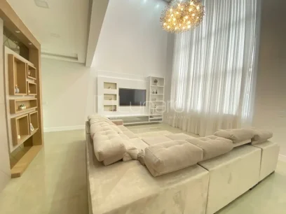 Casa com 3 Suítes - Lunardi Imóveis