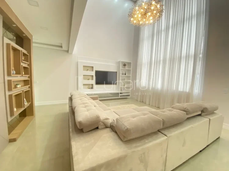 Casa com 3 Suítes - Lunardi Imóveis