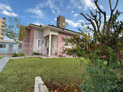 Casa com 2 Dormitórios - Miniatura - Lunardi Imóveis