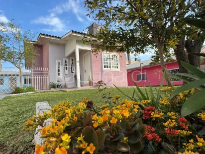 Casa com 2 Dormitórios - Miniatura - Lunardi Imóveis