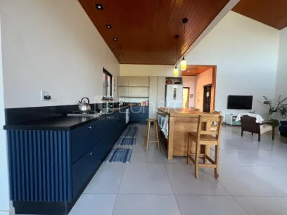 Casa em Condomínio com 2 Dormitórios - Miniatura - Lunardi Imóveis