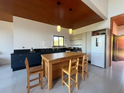 Casa em Condomínio com 2 Dormitórios - Miniatura - Lunardi Imóveis