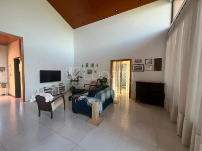 Casa em Condomínio com 2 Dormitórios - Miniatura - Lunardi Imóveis