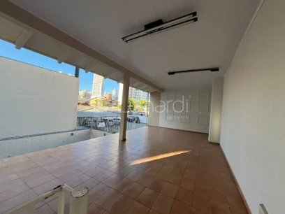 Casa com 3 Dormitórios - Miniatura - Lunardi Imóveis