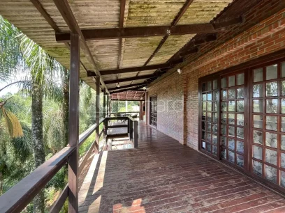 Casa com 3 Dormitórios - Miniatura - Lunardi Imóveis