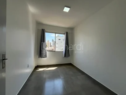 Apartamento com 4 Dormitórios - Miniatura - Lunardi Imóveis