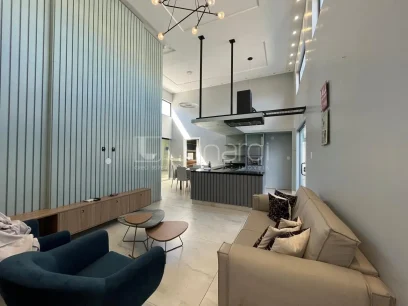 Casa com 3 Dormitórios - Miniatura - Lunardi Imóveis